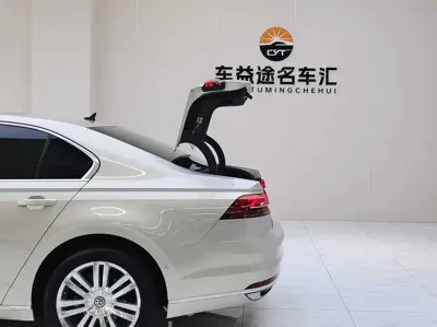 Volkswagen Phideon 2017, 143800 км, за 14115.41 USD - фото 11
