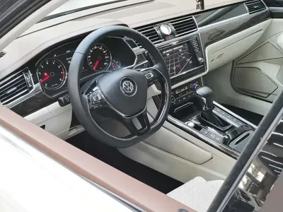 Volkswagen Phideon 2017, 143800 км, за 14115.41 USD - фото 13