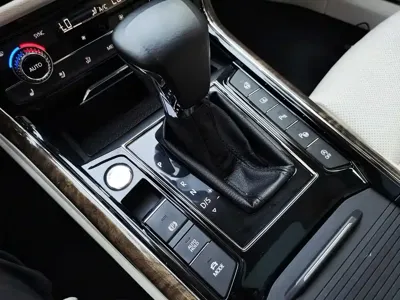Volkswagen Phideon 2017, 143800 км, за 14115.41 USD - фото 25