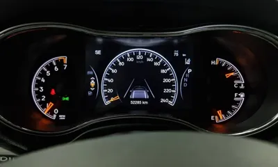 Jeep Cherokee 2021, 52285 км, за 17509.08 USD - фото 8