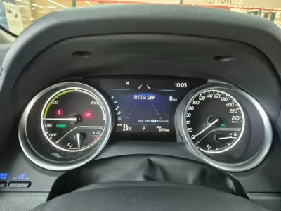 Toyota Camry 2024, 20711 км, за 21676.29 USD - фото 8