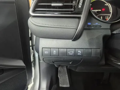 Toyota Camry 2024, 20711 км, за 21676.29 USD - фото 13