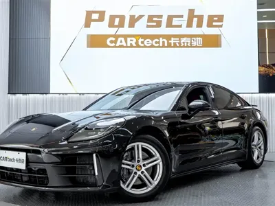 Porsche Panamera · 2024 год