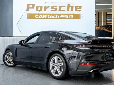 Porsche Panamera 2024, 20000 км, за 123570.29 USD