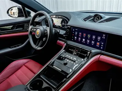 Porsche Panamera 2024, 20000 км, за 123570.29 USD - фото 23