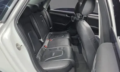 Audi A4 2015, 152439 км, за 4225.44 USD - фото 12