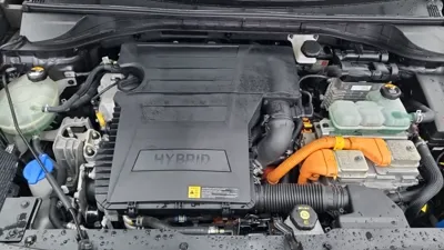 Kia Niro 2020, 47175 км, за 10944.63 USD - фото 6