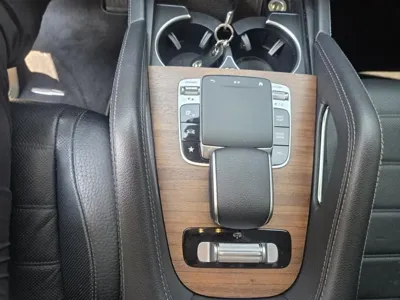 Mercedes-Benz GLE-Class 2019, 61290 км, за 35381.38 USD - фото 9