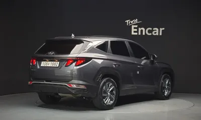 Hyundai Tucson 2023, 29796 км, за 15926.67 USD