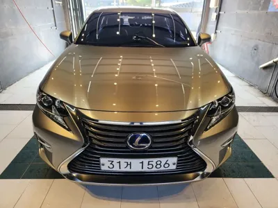 Lexus ES 2017, 51811 км, за 16082.45 USD