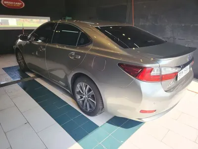 Lexus ES 2017, 51811 км, за 16082.45 USD