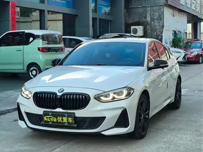 BMW 1 Series · 2023 год