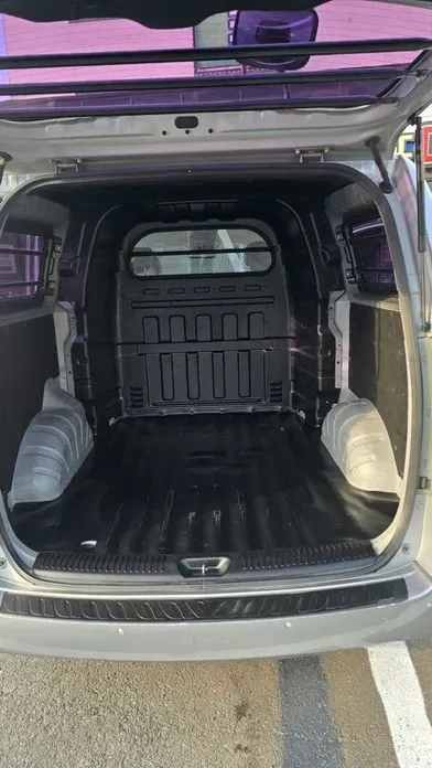 Hyundai Starex 2012, 217597 км, за 3843.65 USD