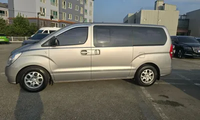 Hyundai Starex 2012, 217597 км, за 3838.15 USD - фото 19