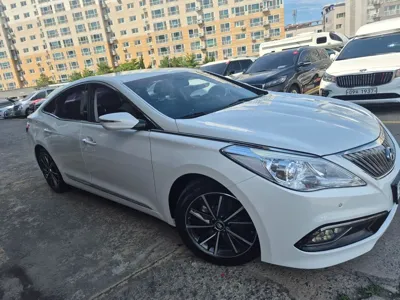 Hyundai Grandeur 2012, 96814 км, за 3380.35 USD
