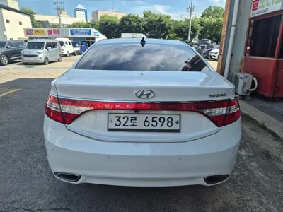 Hyundai Grandeur 2012, 96814 км, за 3380.35 USD