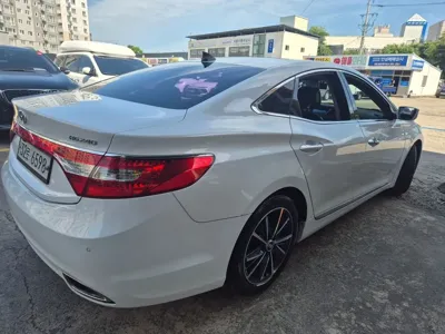 Hyundai Grandeur 2012, 96814 км, за 3380.35 USD - фото 6