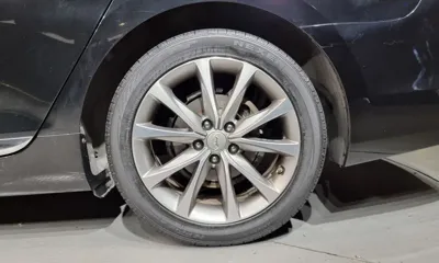 Hyundai Grandeur 2016, 155217 км, за 3610.35 USD