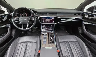 Audi A7 2021, 98005 км, за 31781.43 USD - фото 7