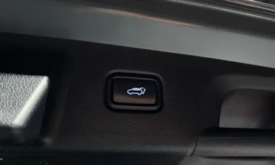 Hyundai Palisade 2019, 136759 км, за 13809.05 USD - фото 20