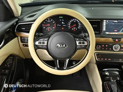 Kia K7 2016, 97094 км, за 6890.72 USD - фото 13