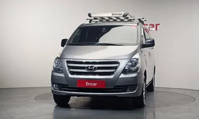 Hyundai Starex 2017, 137658 км, за 9382.23 USD
