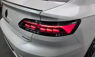 Volkswagen Arteon 2023, 27073 км, за 24093.24 USD - фото 23