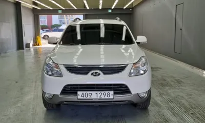 Hyundai Veracruz 2015, 125195 км, за 9844.73 USD