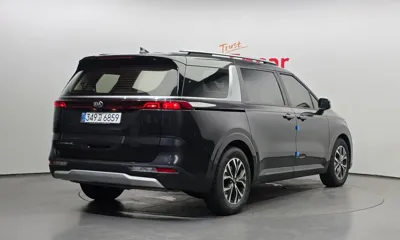 Kia Canival 2021, 158703 км, за 12052.12 USD