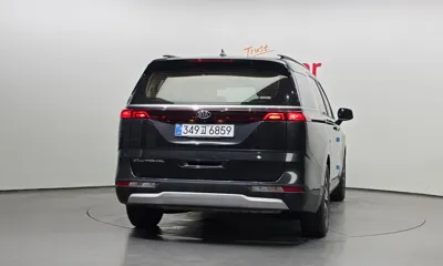 Kia Canival 2021, 158703 км, за 12052.12 USD