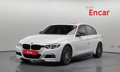 BMW 3-Series · 2018 год