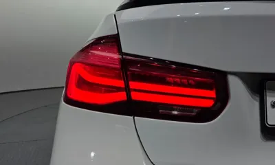 BMW 3-Series 2018, 35619 км, за 17781.61 USD - фото 23