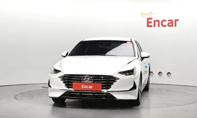 Hyundai Sonata 2022, 89232 км, за 10223.35 USD