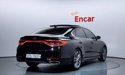 Hyundai Grandeur 2018, 107842 км, за 9846.4 USD