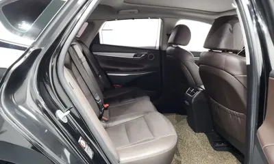 Hyundai Grandeur 2018, 107842 км, за 9846.4 USD - фото 11