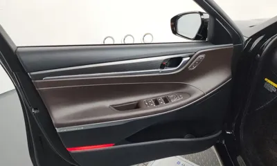 Hyundai Grandeur 2018, 107842 км, за 9846.4 USD - фото 24