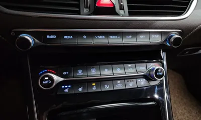 Hyundai Grandeur 2018, 107842 км, за 9846.4 USD - фото 32
