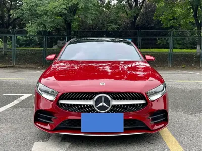 Mercedes-Benz A-Class 2021, 68000 км, за 12948.54 USD