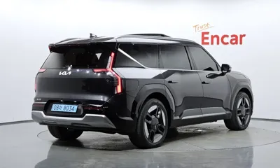 Kia EV9 2024, 82083 км, за 36988.87 USD