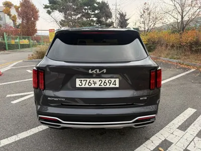 Kia Sorento 2023, 35700 км, за 24303.72 USD