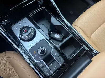 Kia Sorento 2023, 35700 км, за 24303.72 USD - фото 8