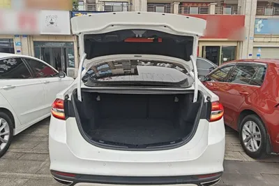 Ford Mondeo 2017, 72700 км, за 8606 USD - фото 22