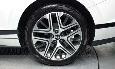 Hyundai Grandeur 2023, 67832 км, за 17263.85 USD - фото 21