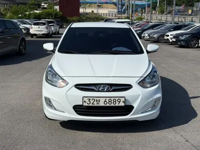 Hyundai Accent · 2015 год
