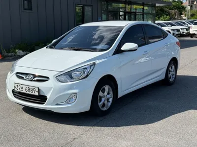Hyundai Accent 2015, 104000 км, за 3282.13 USD