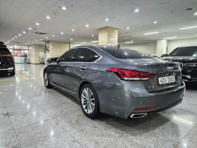 Hyundai Genesis 2016, 64239 км, за 6988.94 USD