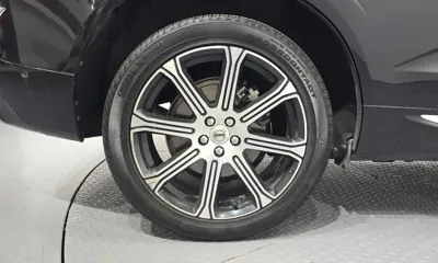 Volvo XC60 2019, 116933 км, за 17001.44 USD