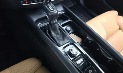 Volvo XC60 2019, 116933 км, за 17001.44 USD - фото 9