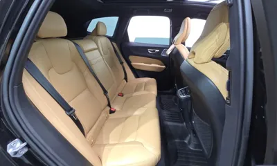 Volvo XC60 2019, 116933 км, за 17001.44 USD - фото 12