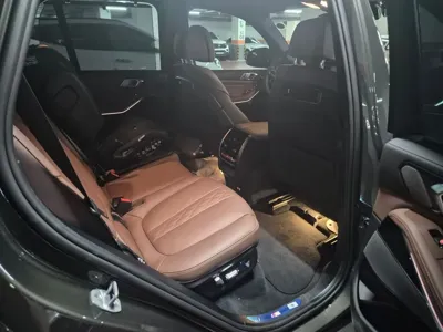 BMW X5 2026, 1800 км, за 88247.02 USD